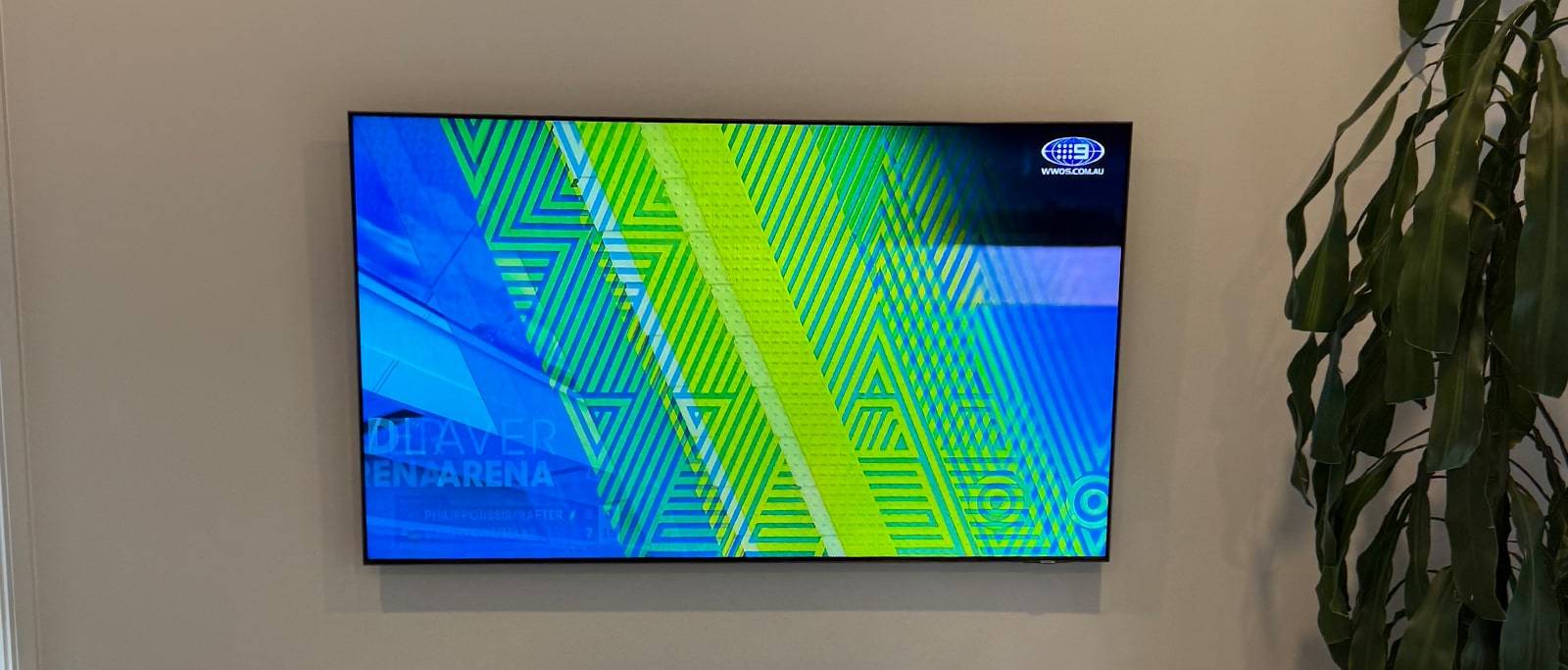 sLIDER 3 TV WALL MOUNT min